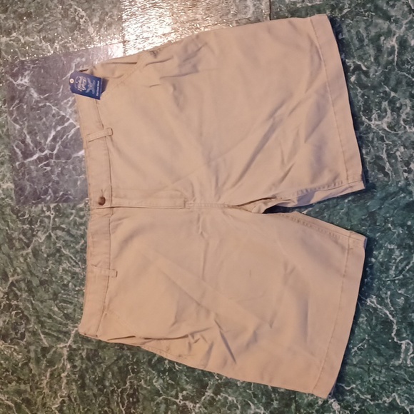 Men's shorts size 42 faded glory tan flat front - Picture 1 of 4